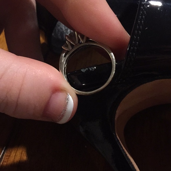 Manolo Blahnik heels size 35.5 - Picture 4 of 4